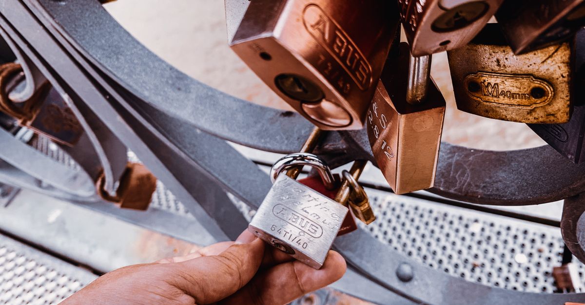 locksmith service technician — Austin TX Locksmith